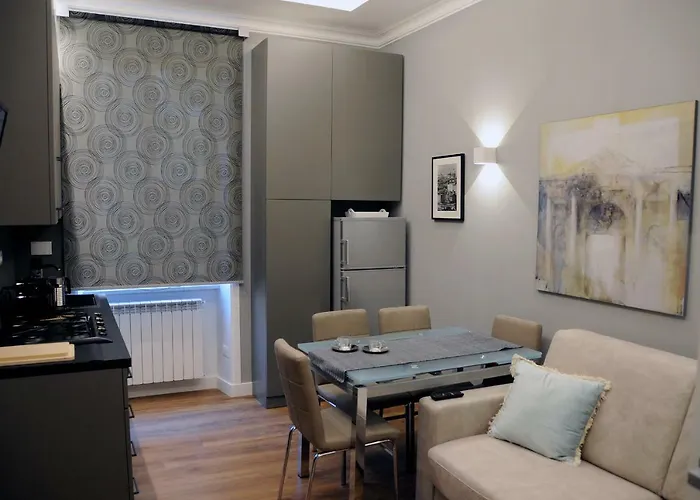 Nomentana House Апартаменты