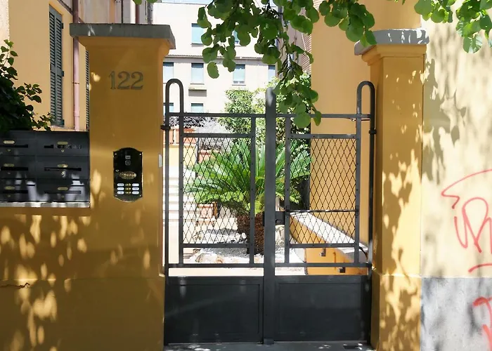 Nomentana House Апартаменты